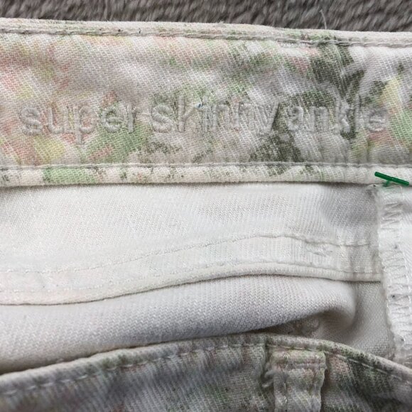Gap Womens Jeans Size 6/28 Premium Super Skinny Floral Casual Chic Cream Denim - Picture 12 of 15